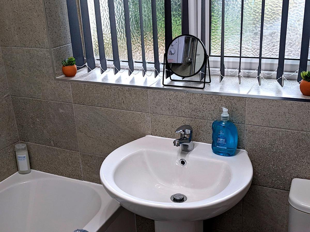 Racecourse Apartment دونكاستر المظهر الخارجي الصورة